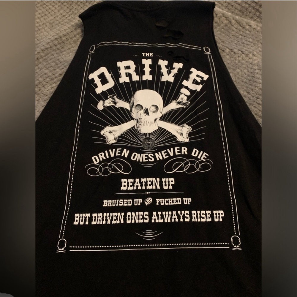 The Drive Men's Black Graphic Tank Top - Skull & Crossbones